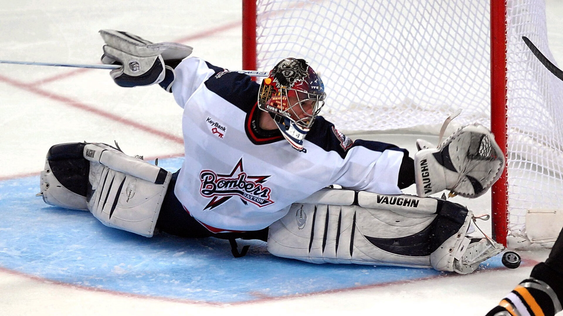 克罗地亚队在巴黎奥运会手球比赛中多次通过中路渗透得分，克罗地亚奥运冠军