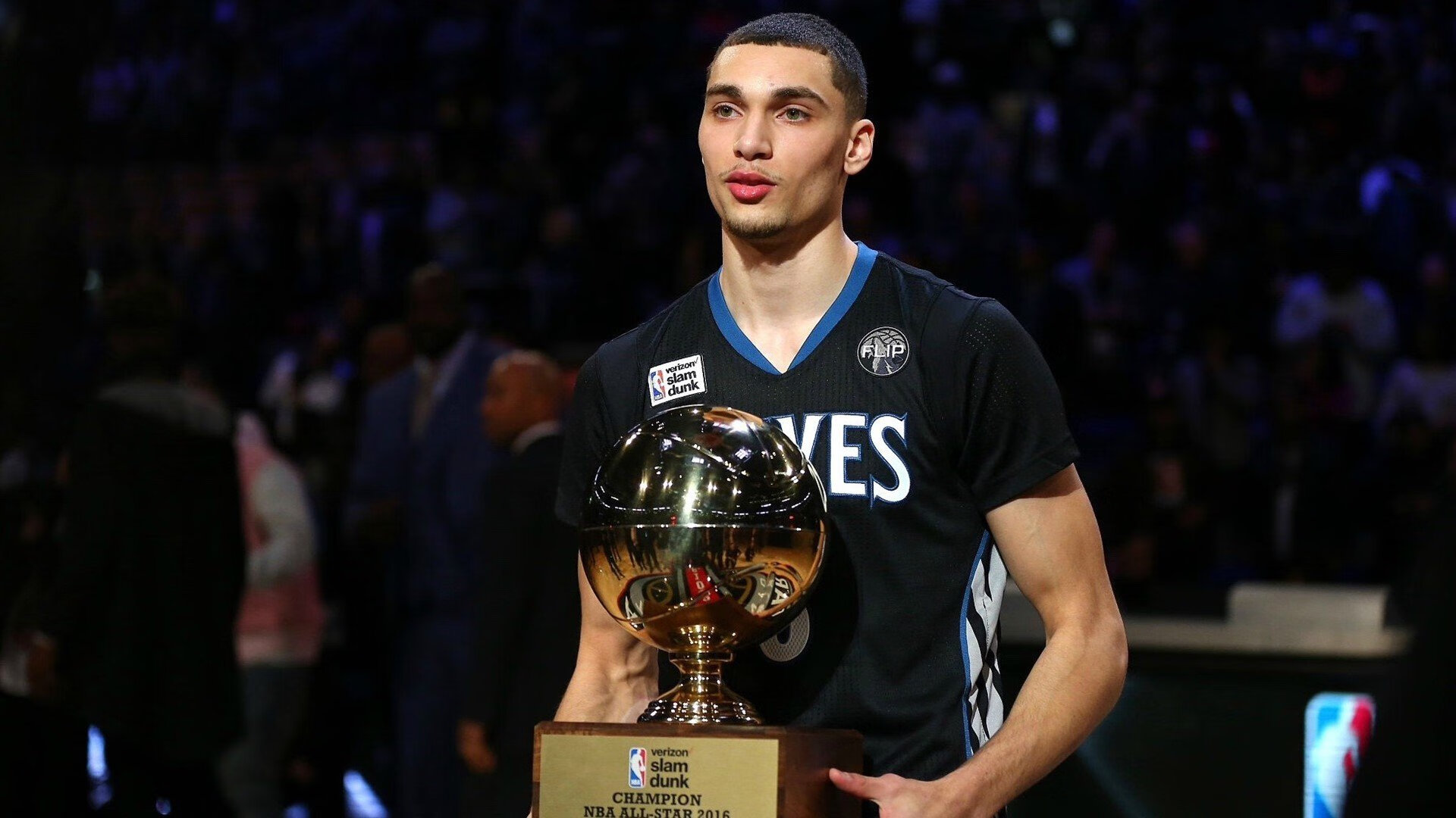 场上英雄:李明全面爆发,攻防兼备!