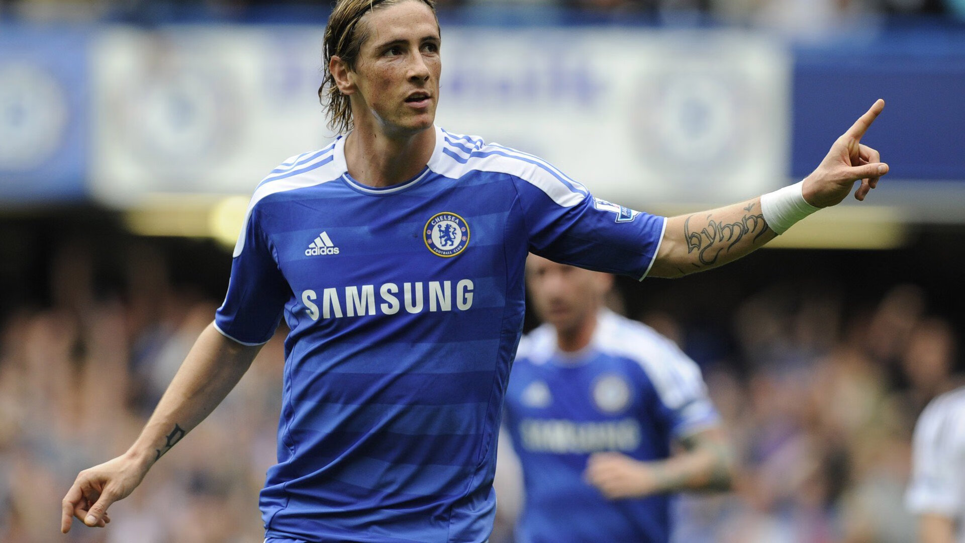 意甲焦点,比分1-0,关键进球由国脚C·罗完成,中场控球占优,抢断率75%